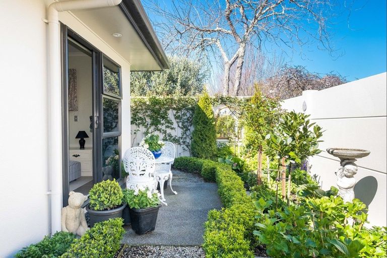 Photo of property in 26a Fulford Road, Havelock North, 4130