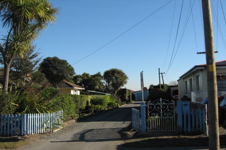Photo of property in 126 Palmers Road, New Brighton, Christchurch, 8083