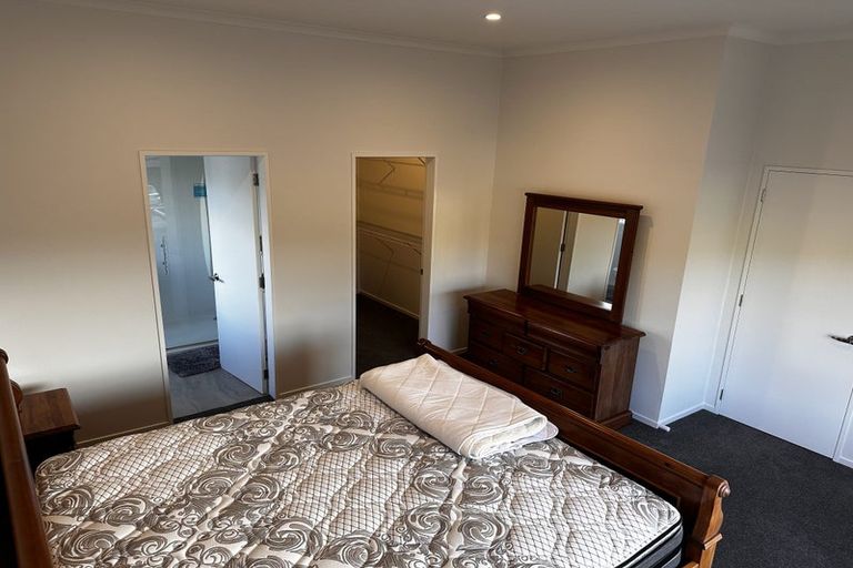 Photo of property in 5 Gatley Grove, Churton Park, Wellington, 6037