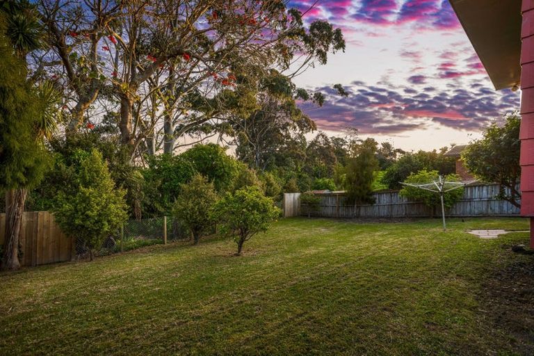 Photo of property in 101 West Harbour Drive, West Harbour, Auckland, 0618