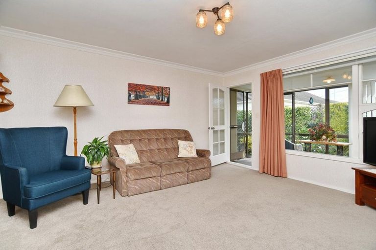 Photo of property in 1/128 Studholme Street, Somerfield, Christchurch, 8024