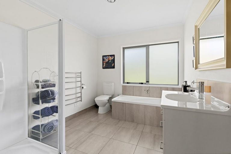 Photo of property in 152 West Road, Kaukapakapa, 0873