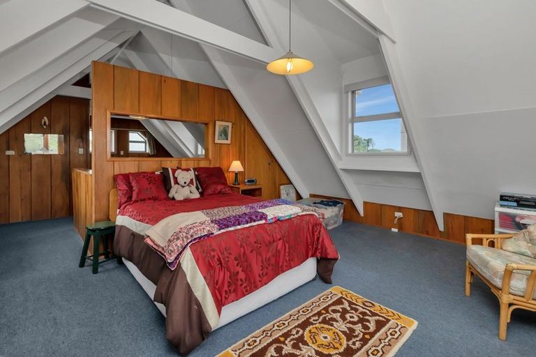 Photo of property in 16 Kelly Street, Baylys Beach, Dargaville, 0377