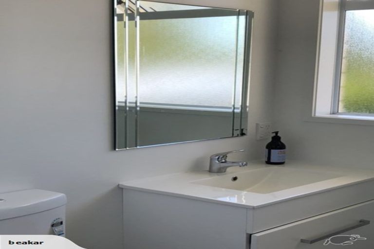 Photo of property in 1 Highfield Crescent, Brookfield, Tauranga, 3110