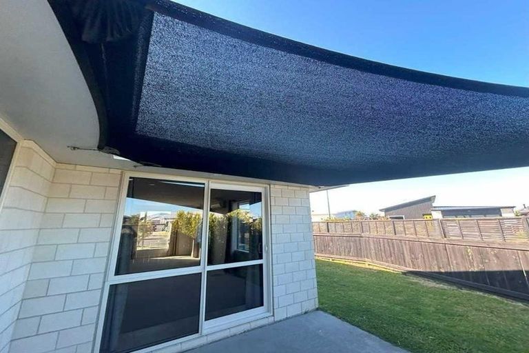 Photo of property in 1 Jeffs Way, Papamoa Beach, Papamoa, 3118