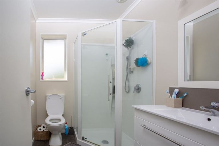 Photo of property in 21 Katania Heights, Brightwater, 7022