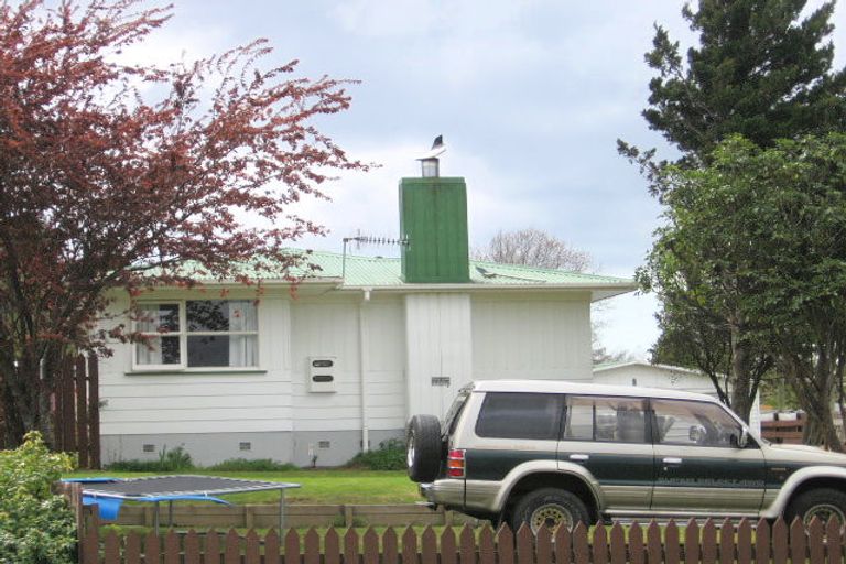 Photo of property in 16 Jade Place, Pukehangi, Rotorua, 3015