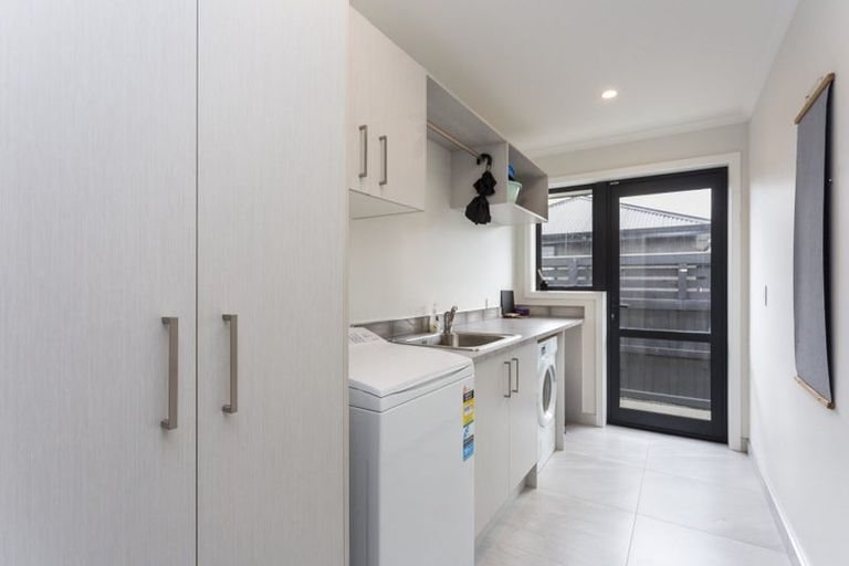 Photo of property in 31 Bill Harvey Drive, Halswell, Christchurch, 8025