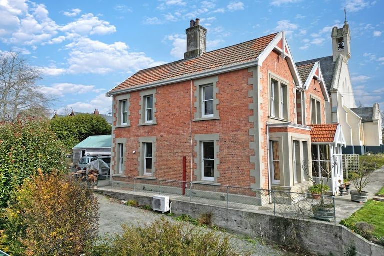 Photo of property in 12a Colonsay Street, Lawrence, 9532