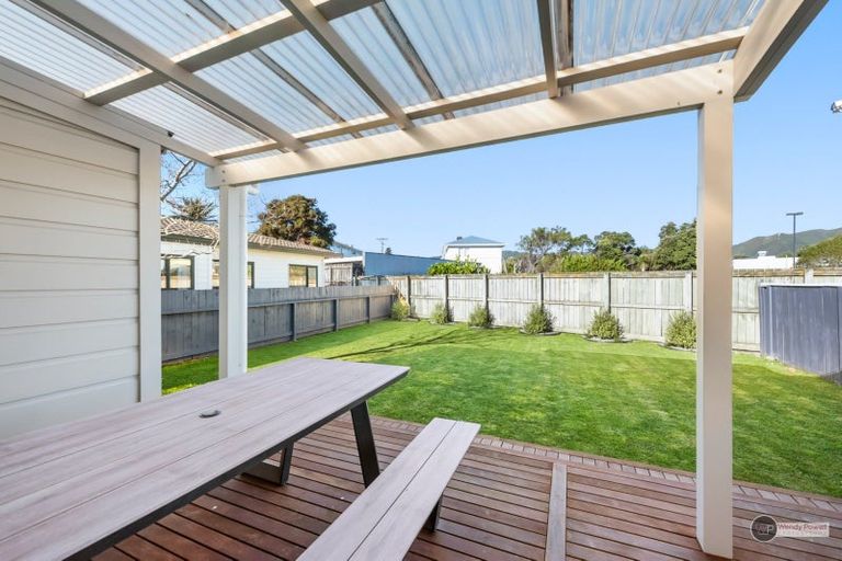 Photo of property in 22 Connolly Street, Boulcott, Lower Hutt, 5010