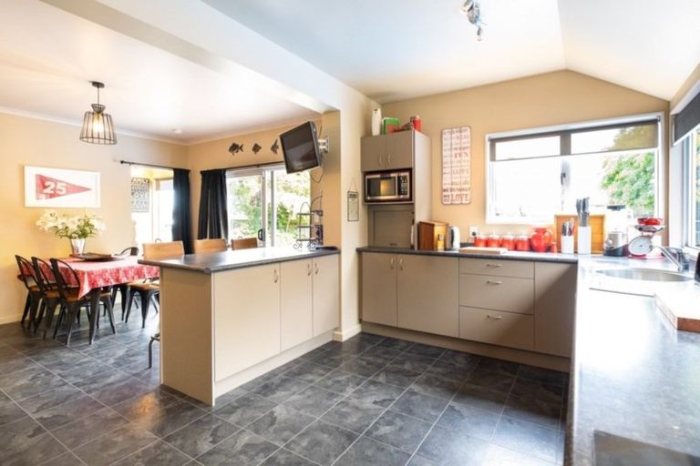 Photo of property in 7 Waipatu Settlement Road, Karamu, Hastings, 4172