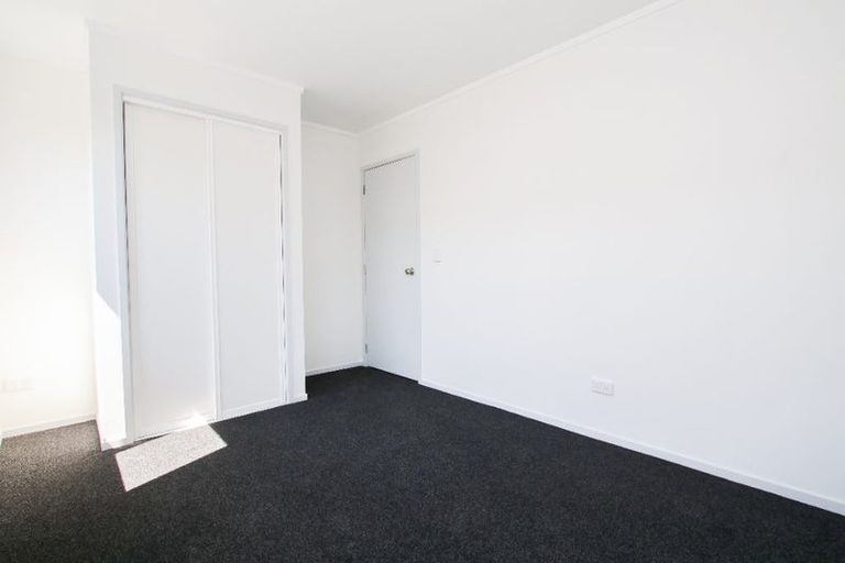 Photo of property in 4/200 Old Farm Road, Hamilton East, Hamilton, 3216