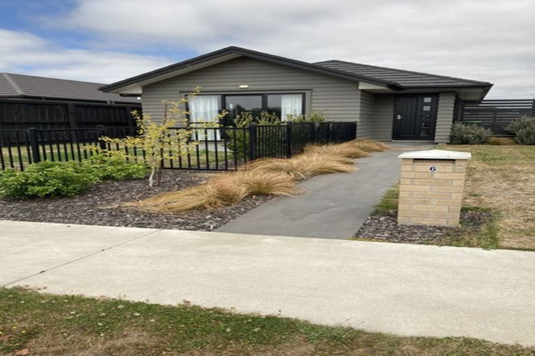 Photo of property in 6 Wallingford Crescent, Rolleston, 7615