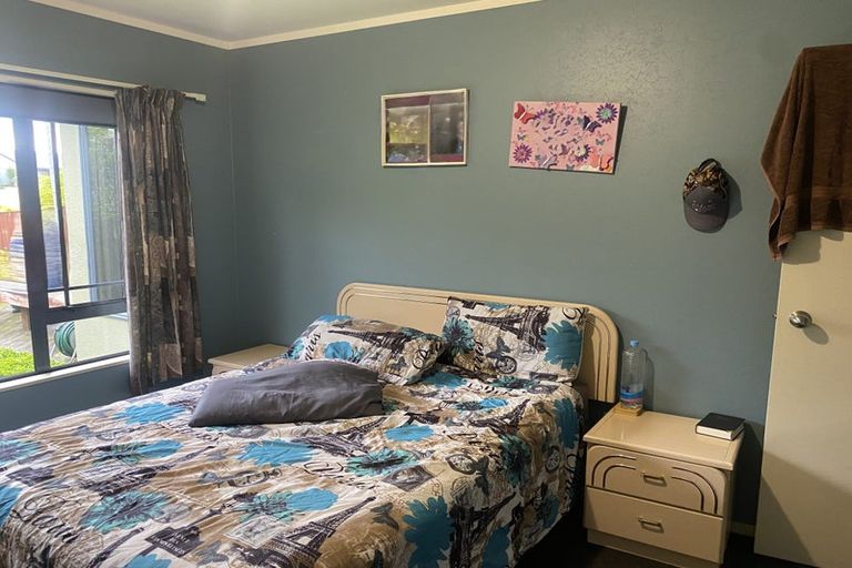 Photo of property in 81 Parnell Heights, Kelvin Grove, Palmerston North, 4414