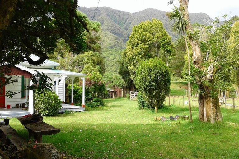Photo of property in 445 Taita Road, Waimamaku, Kaikohe, 0473