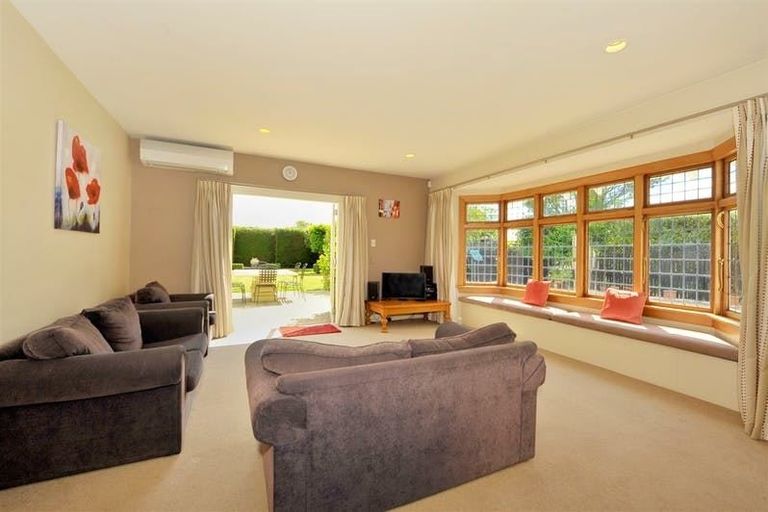Photo of property in 284 Papanui Road, Merivale, Christchurch, 8052