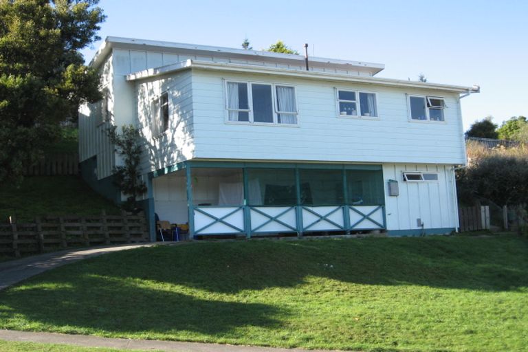 Photo of property in 74 Lord Street, Stokes Valley, Lower Hutt, 5019