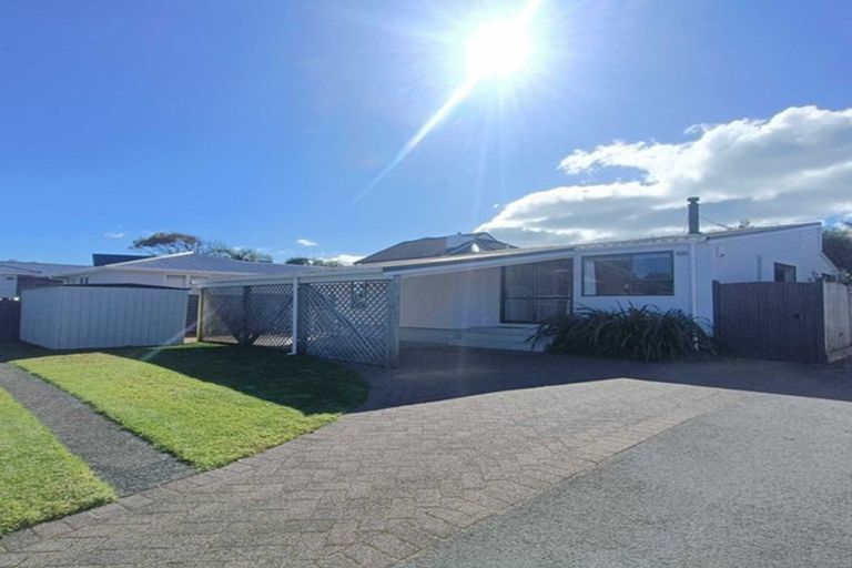 Photo of property in 217 Range Road, Papamoa Beach, Papamoa, 3118