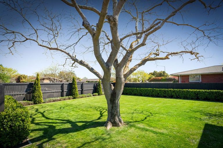 Photo of property in 210 Wairakei Road, Bryndwr, Christchurch, 8053