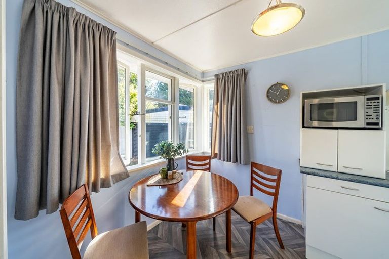 Photo of property in 35 Peck Street, Taita, Lower Hutt, 5011