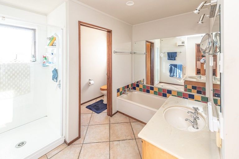 Photo of property in 10 Kawau Place, Otamatea, Whanganui, 4500