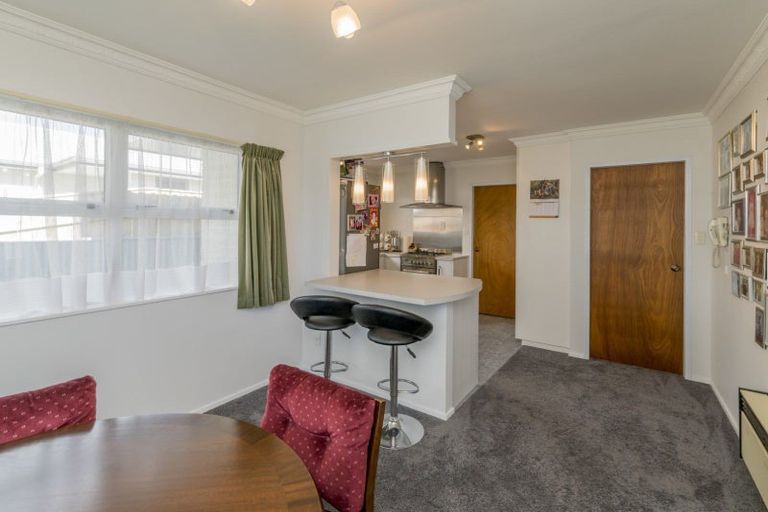 Photo of property in 550 Queen Street East, Levin, 5510
