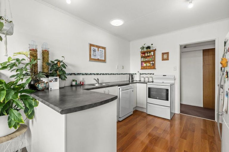 Photo of property in 56 Wynyard Crescent, Tamatea, Napier, 4112