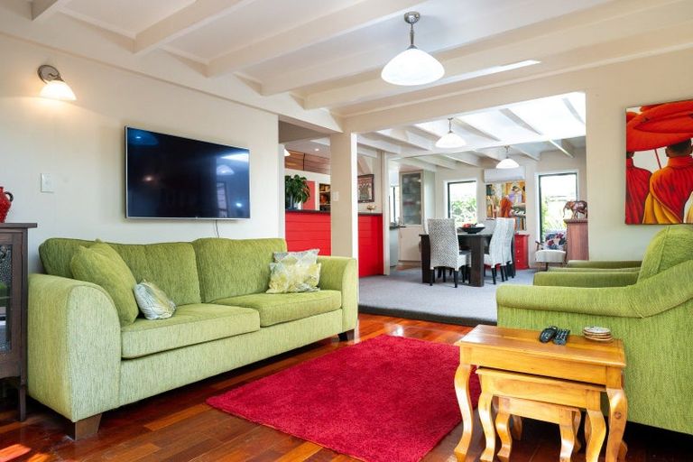 Photo of property in 17b Lucknow Road, Havelock North, 4130