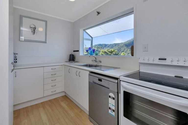 Photo of property in 25 Wolfe Street, Regent, Whangarei, 0112