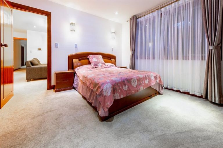 Photo of property in 12 Fairhill Place, Flat Bush, Auckland, 2016