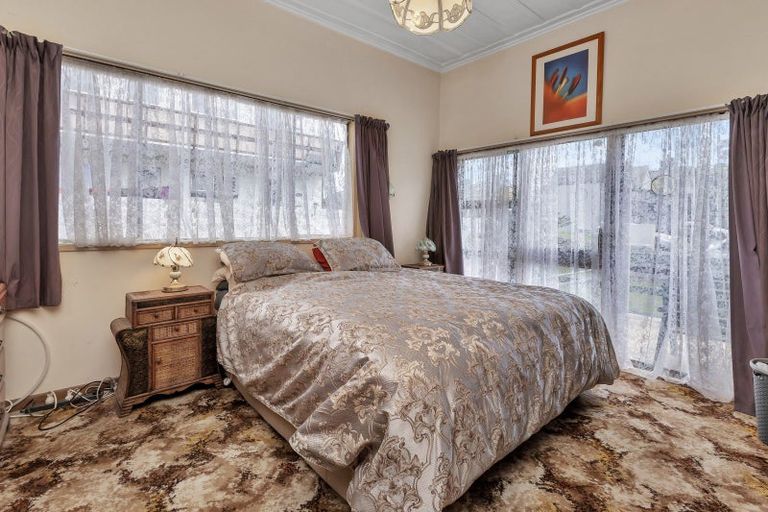 Photo of property in 16 Deveron Street, Regent, Whangarei, 0112