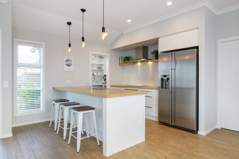 Photo of property in 5 Jeffs Way, Papamoa Beach, Papamoa, 3118