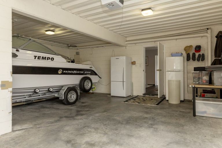 Photo of property in 13 Boundary Road, Waipahihi, Taupo, 3330