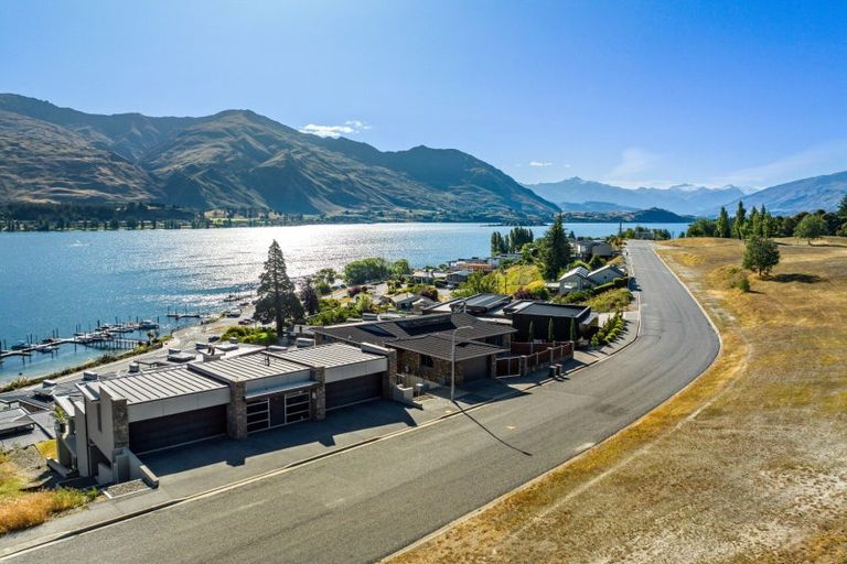 Photo of property in 76a Lismore Street, Wanaka, 9305