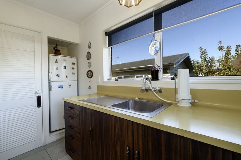 Photo of property in 2 Shelley Street, Otumoetai, Tauranga, 3110