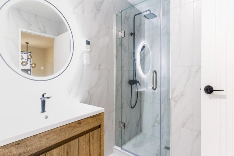 Photo of property in 43 Mita Road, Silverdale, 0932