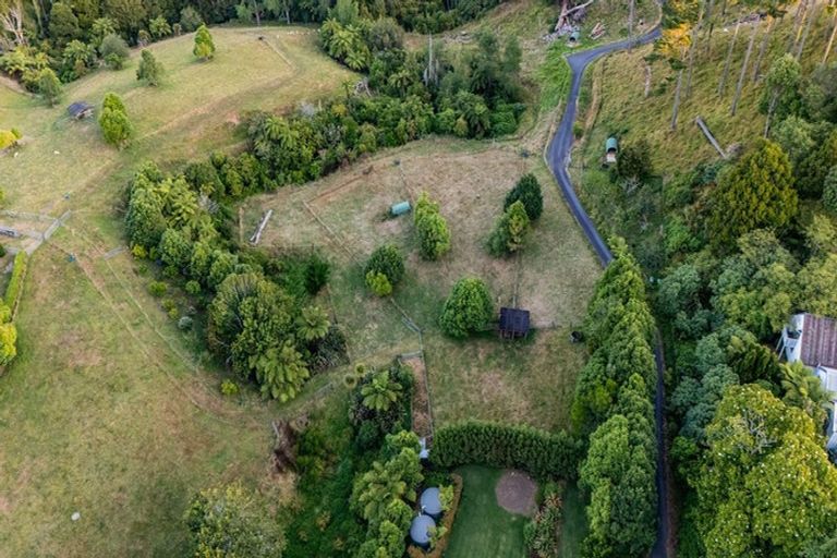 Photo of property in 68 Parrs Road, Hurworth, New Plymouth, 4371