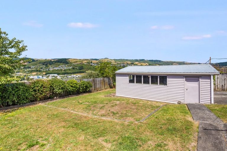 Photo of property in 23 Turkington Street, Tawa, Wellington, 5028