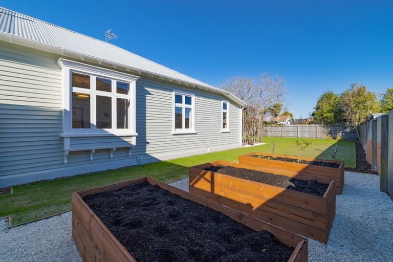 Photo of property in 354 Keyes Road, New Brighton, Christchurch, 8083