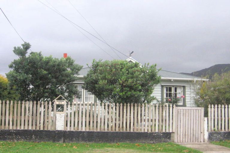 Photo of property in 57 York Street, Moera, Lower Hutt, 5010