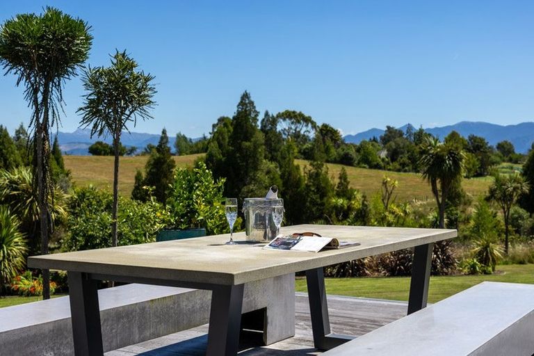 Photo of property in 78 Petra Way, Upper Moutere, 7173