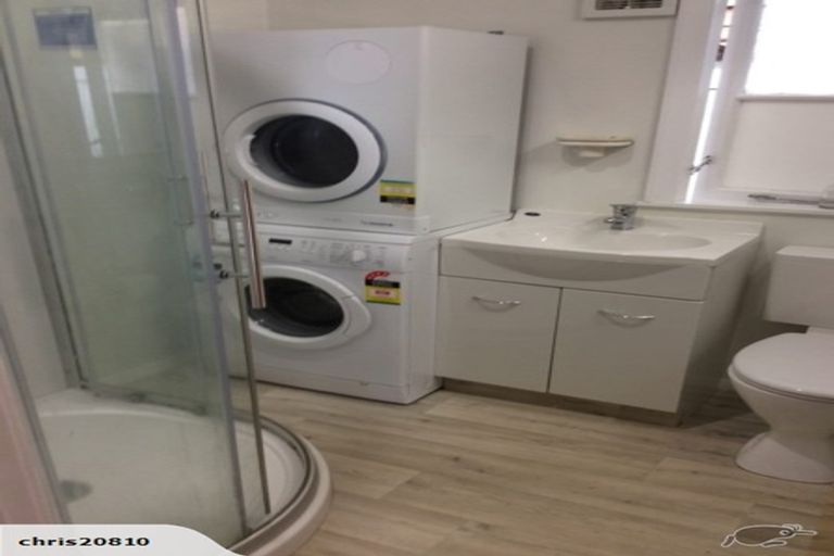 Photo of property in 1 Kilmister Avenue, Thorndon, Wellington, 6011