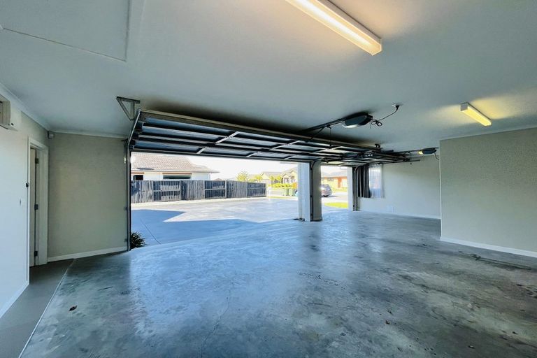 Photo of property in 54 Sirius Crescent, Rototuna North, Hamilton, 3210