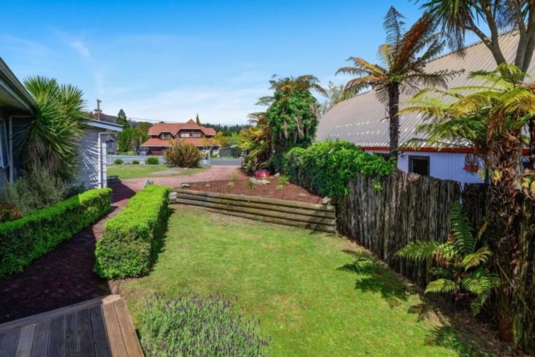 Photo of property in 48 Iles Road, Lynmore, Rotorua, 3010