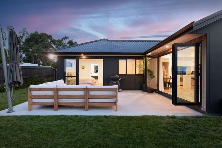 Photo of property in 45b Arataki Road, Havelock North, 4130