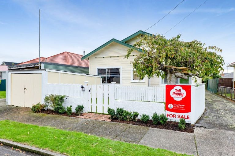 Photo of property in 7 Seddon Street, Westown, New Plymouth, 4310
