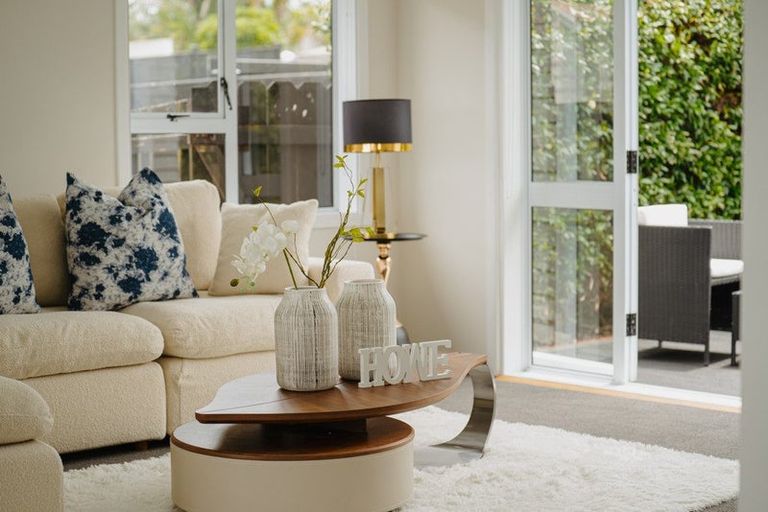 Photo of property in 1/28 Bleakhouse Road, Howick, Auckland, 2014