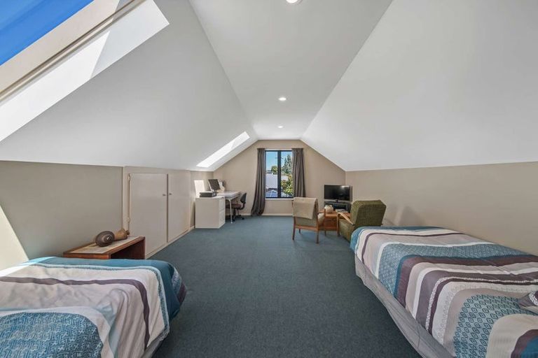 Photo of property in 2 Timbers Lane, Parklands, Christchurch, 8083