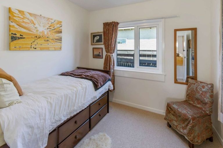 Photo of property in 8a Pharazyn Street, Gonville, Whanganui, 4500