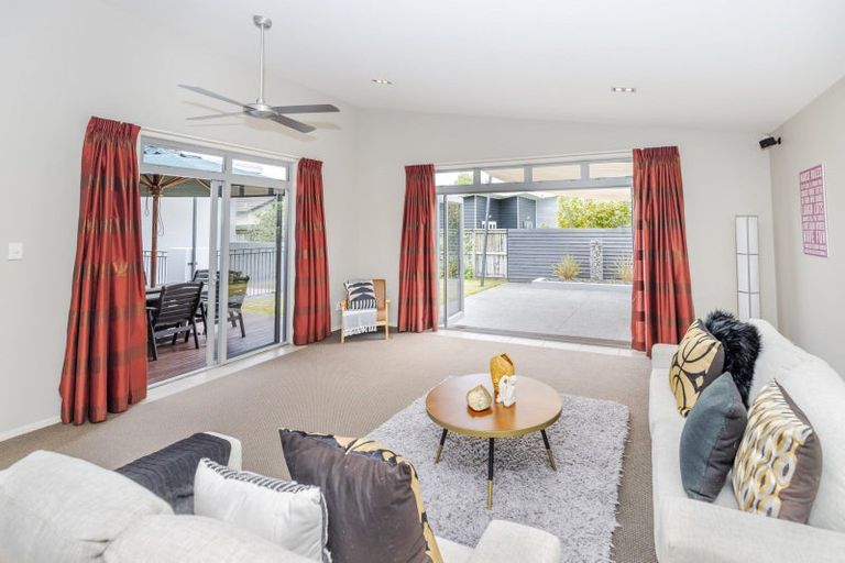 Photo of property in 19 Shalimar Place, Huntington, Hamilton, 3210